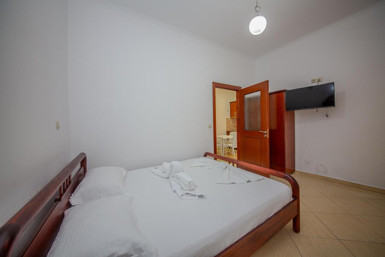 Hotel Landi Ksamil Exterior foto